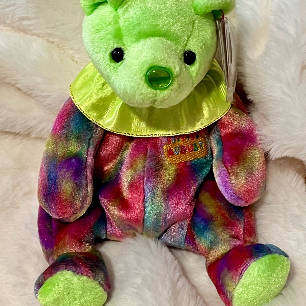 The birthday Beanies collection August Peridot  Bear with Green Accents
